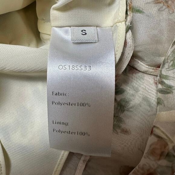 J.ING Floral Asymmetrical Blouse - Picture 4 of 6